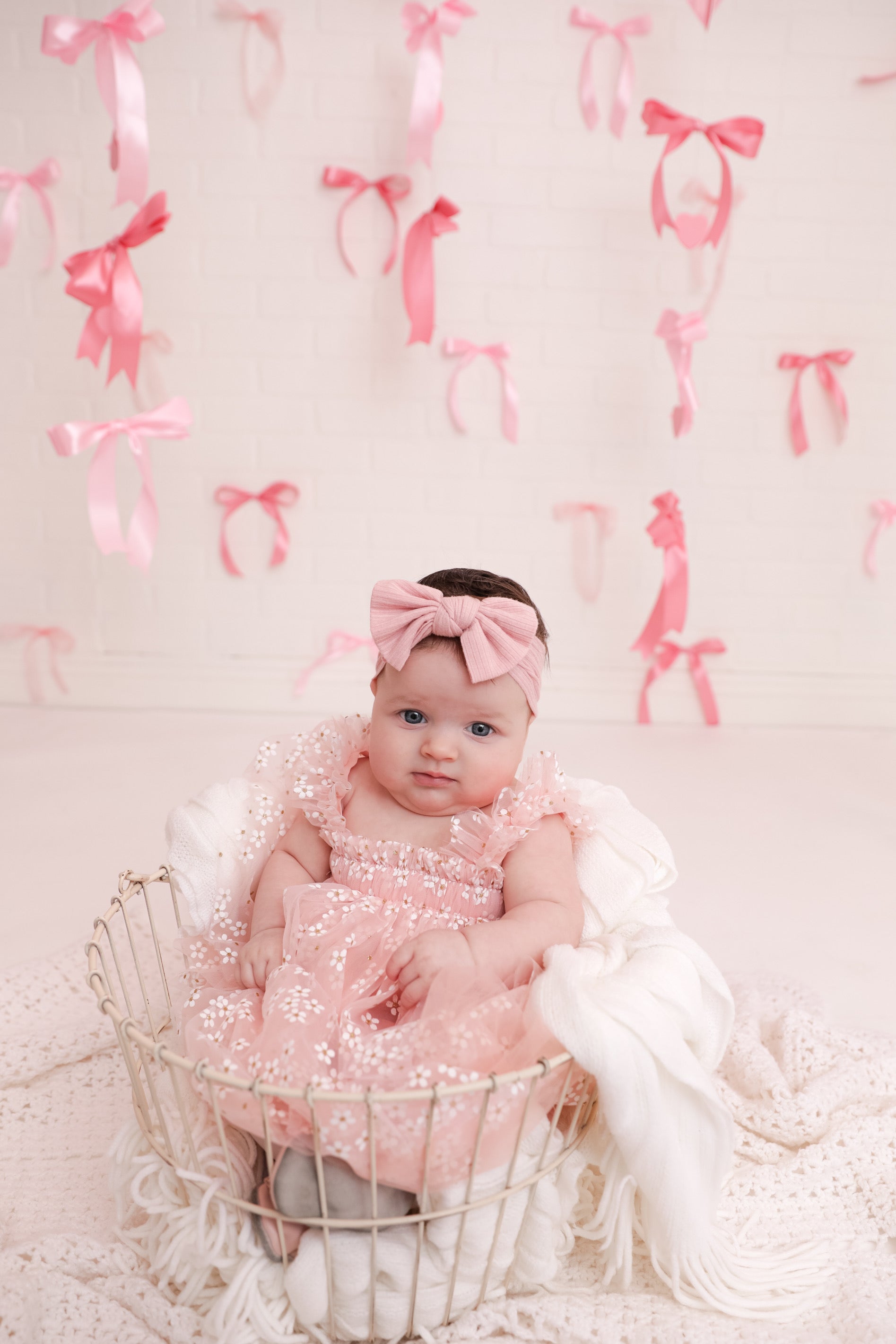 06 - Pink Tulle Dress with Golden Daisies