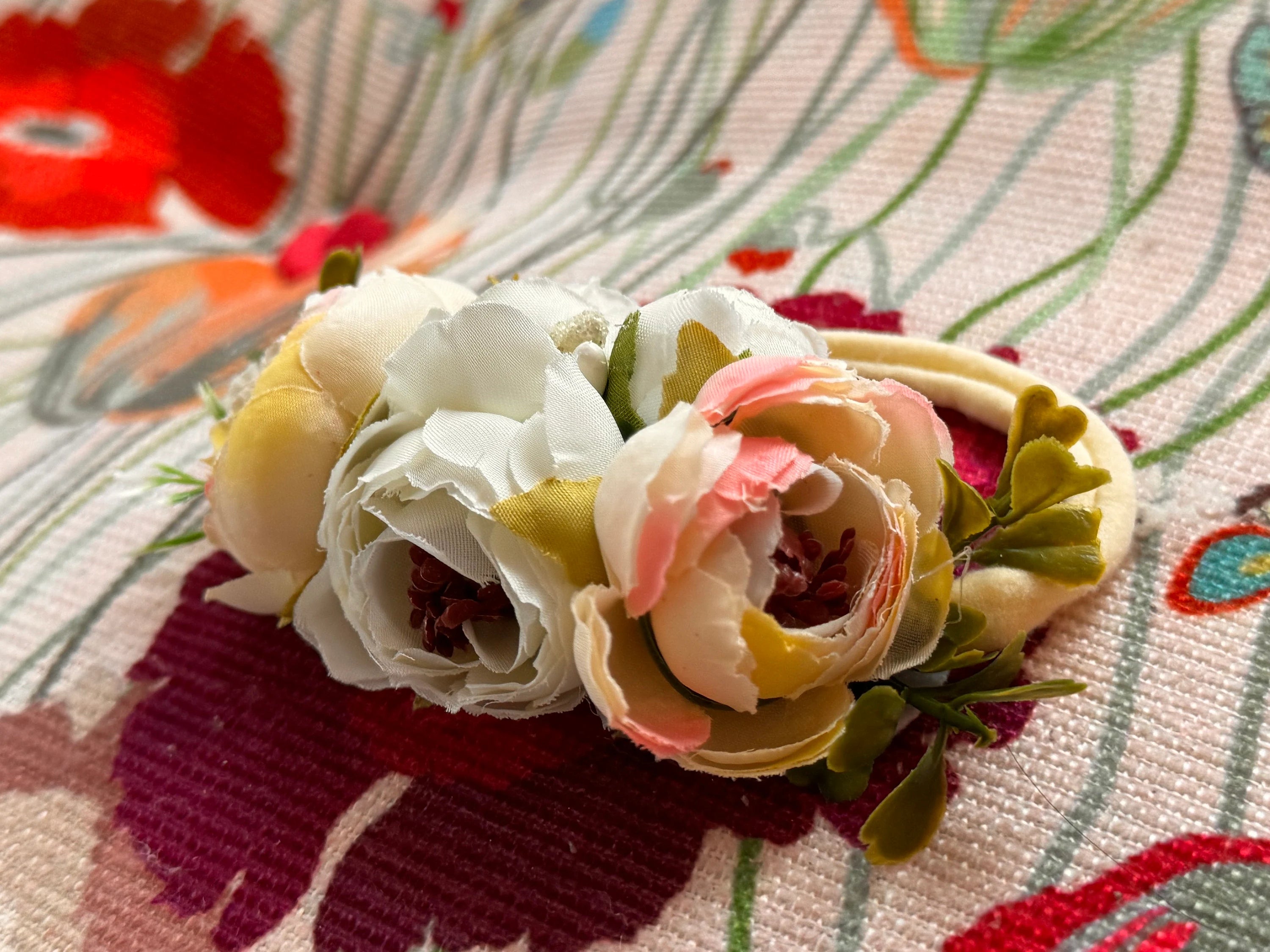 Headband - Oversized White and Pink Flowers - Fit All