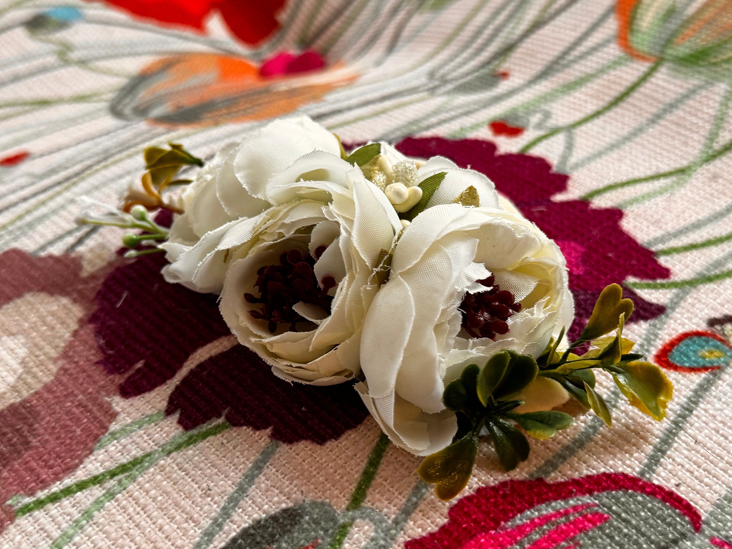 Headband - Oversized White Flowers - Fit All