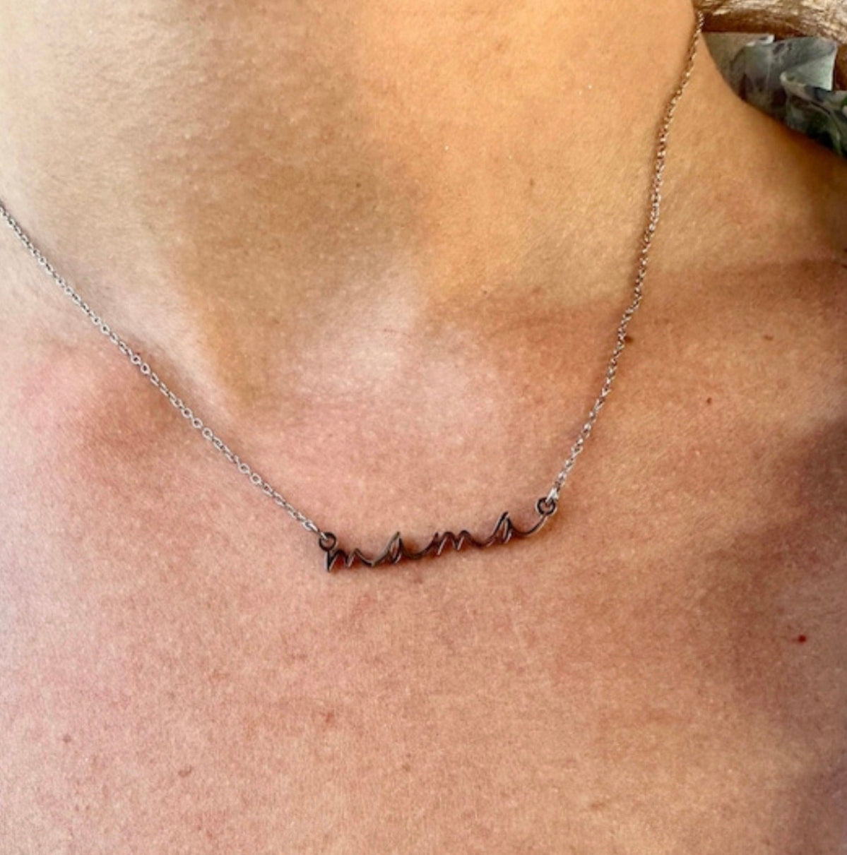 Mama Necklace in Silver