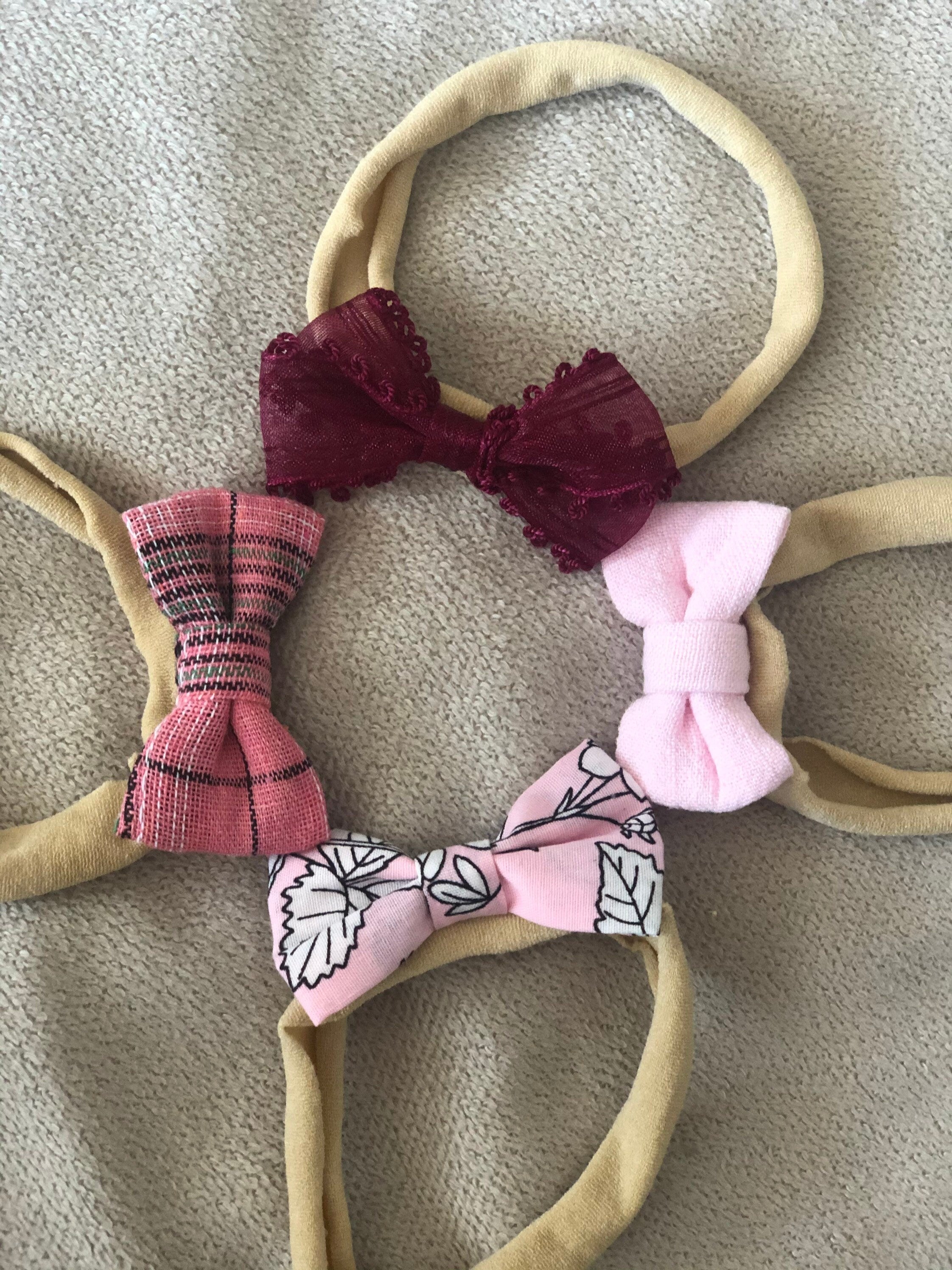 Set of 4 bows