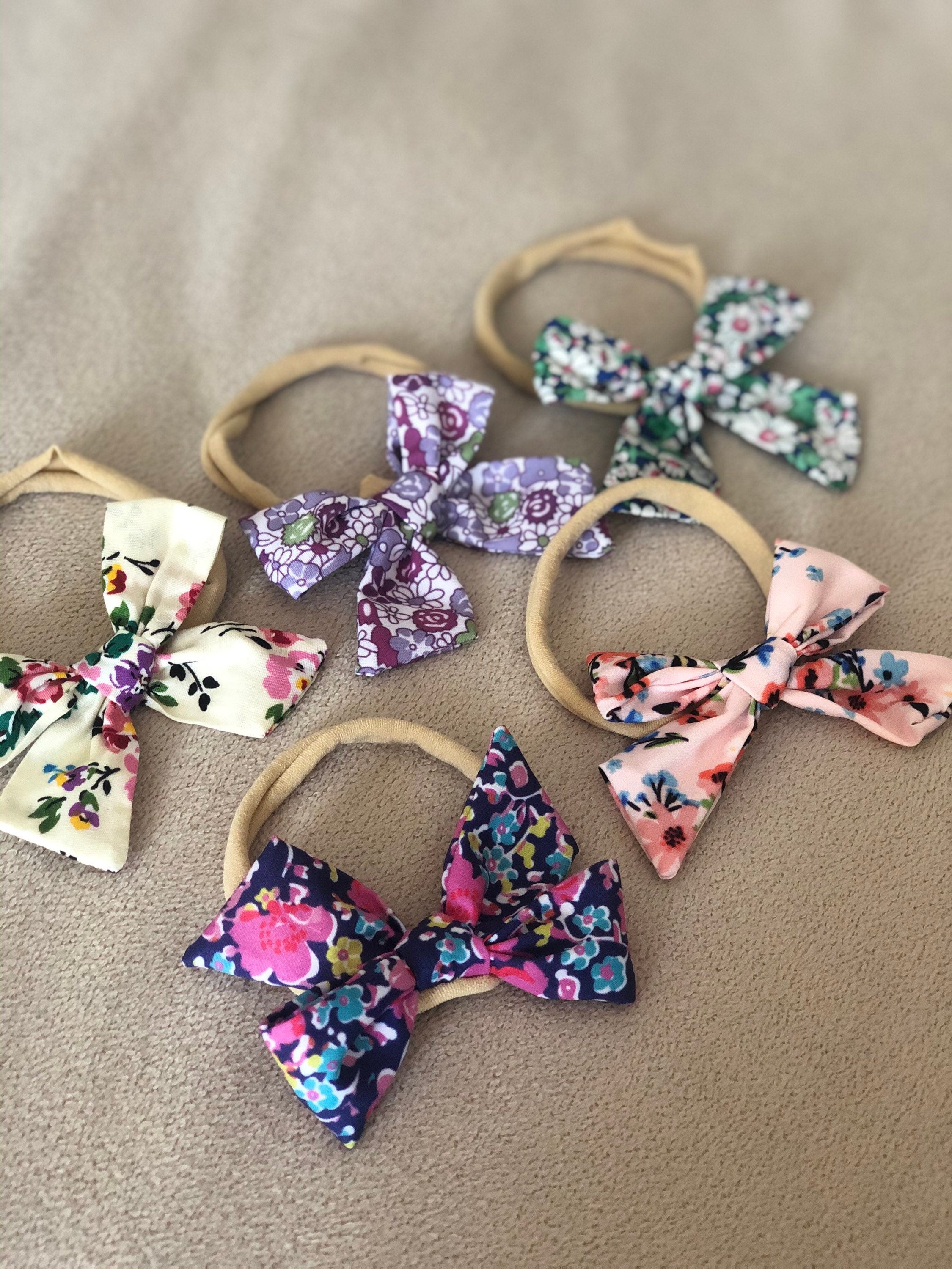 Set of 5 bows