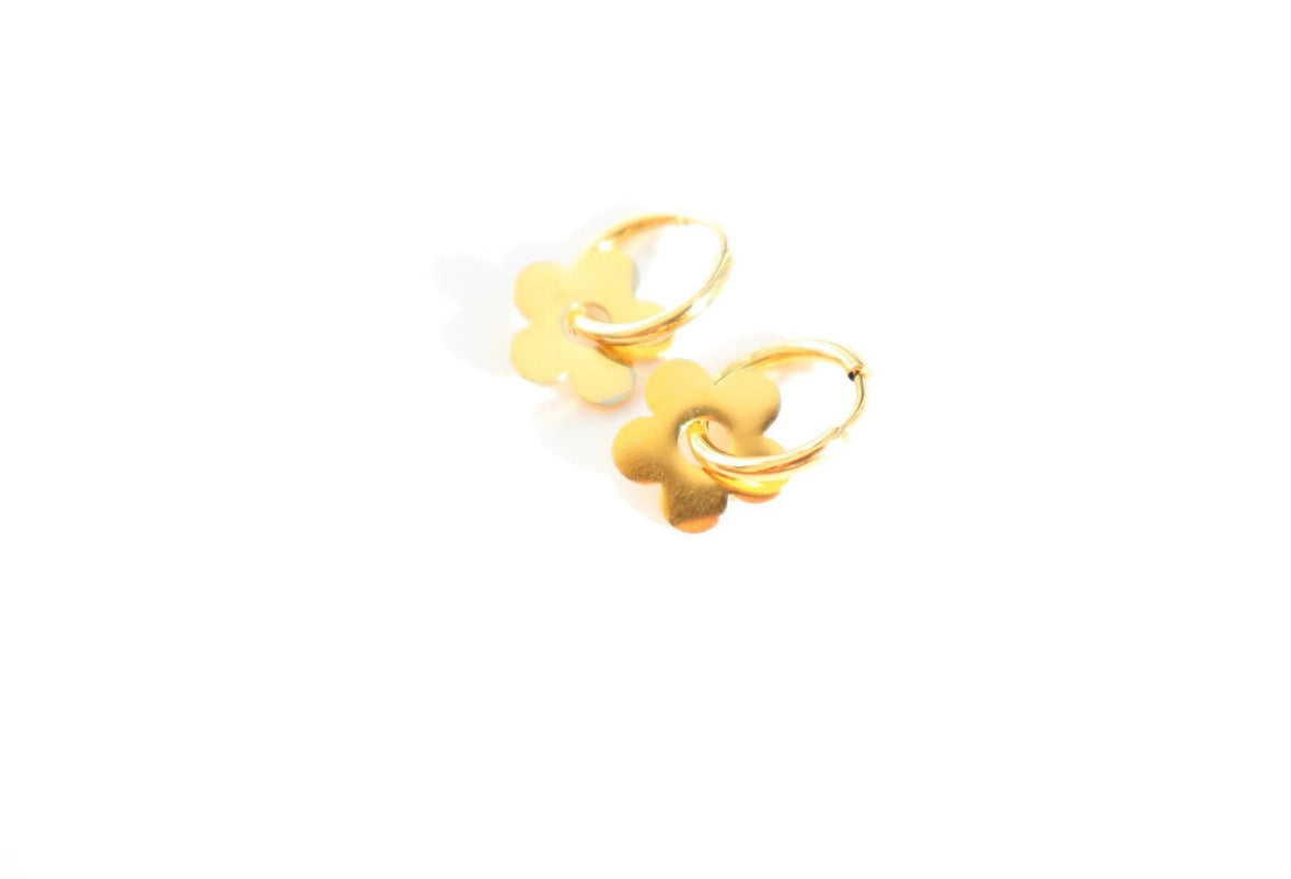 Minimalist hoops,flower earrings, Heart earrings,Dainty Earrings, minimalist earrings, heart stud , Minimalist Earrings, gold earrings
